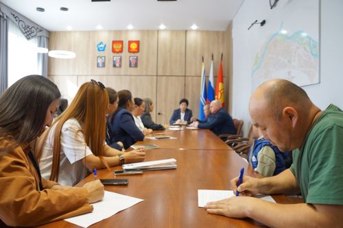 Депутаты Хурала представителей города Кызыла рассмотрели вопрос об изменении территориальной зоны СНТ «Защитник»