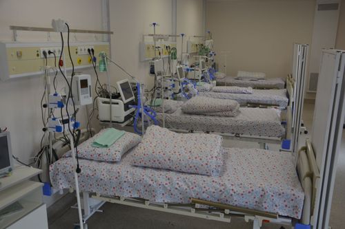 В Туве готовят дополнительный резерв коек для больных COVID
