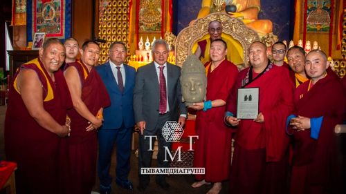 Фонд имени Кужугета Шойгу и РГО проведут экспедицию из Кызыла в Китай