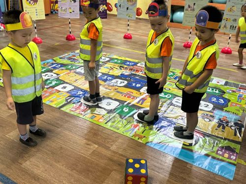 В Туве стартовал проект «Профессия ЮИД»: дошкольники изучают основы дорожной безопасности