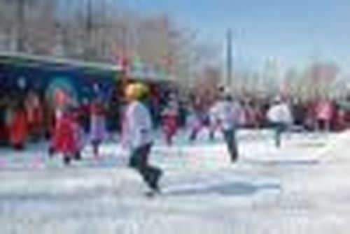 Тандинцы проводили зиму