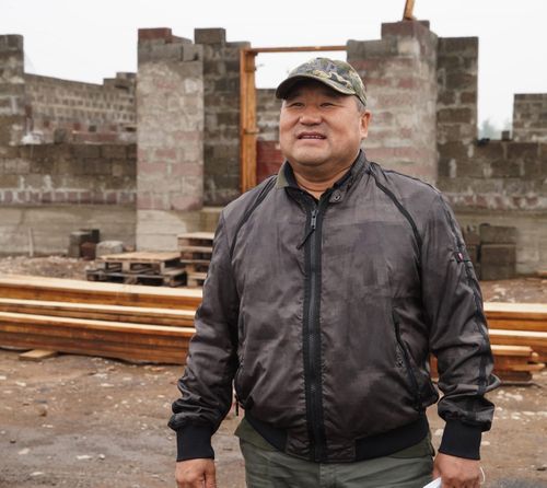 Врио Главы Тувы Владислав Ховалыг продолжает поездки по районам республики