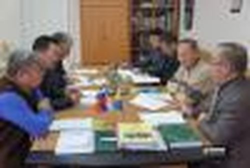 Мужчины против суррогата