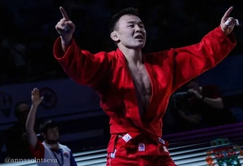 Саян Хертек – самбога ийи дакпыр делегей чемпиону