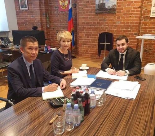 Сенатор Дина Оюн в Минстрое РФ обсудила вопросы по строительству 