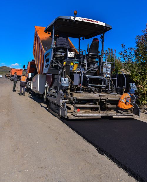 В Каа-Хемском районе «взялись» за дороги