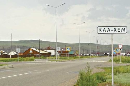 В посёлке Каа-Хем продолжают реконструкцию электросетевого хозяйства за счёт инвестора