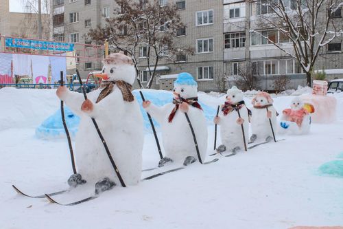 «Единая Россия» дала старт Всероссийскому конкурсу «Лучший зимний двор России»