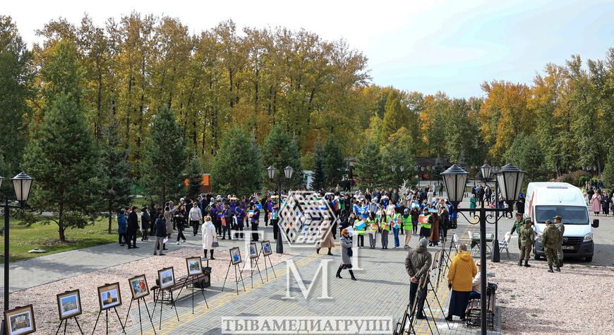 В Туве прошел митинг-концерт, посвященный Дню воссоединения новых регионов с Россией