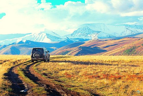 «Туризм болгаш хүндүлээчел чорук» нацтөлевилел: Тывага автотуризмни сайзырадыр