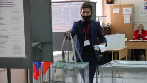 На Дальнем Востоке подводят итоги первого дня голосования