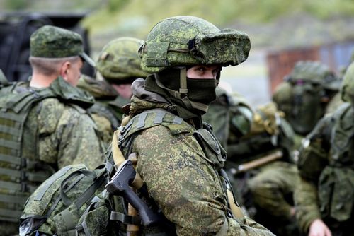 Президент России утвердил правила страховых выплат для добровольцев