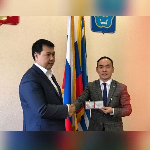 Владимир Путин поддержал предложение «Единой России» об участии волонтеров в политике