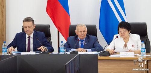 Хөй-ниити дыңнаашкыннар