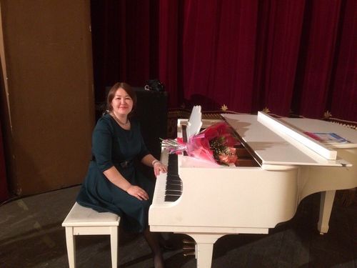 Урана Хомушку: «Музыка в спектакле «Янтарные бусы» – важный участник действия, но не главный»