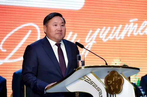 Владислав Ховалыг: "Профессия учителя во многом определяет будущее"