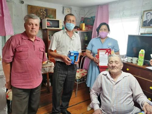 Ветерану войны Владимиру Мухину исполнилось 95