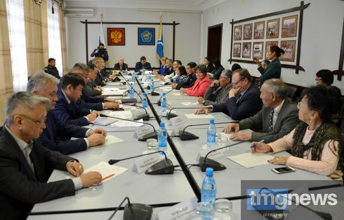 Мэр Кызыла: Центральное отопление и брикетированный уголь снизят загрязнение воздуха