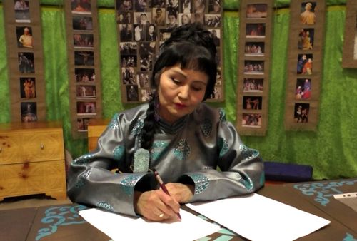 Авазының артист уруу