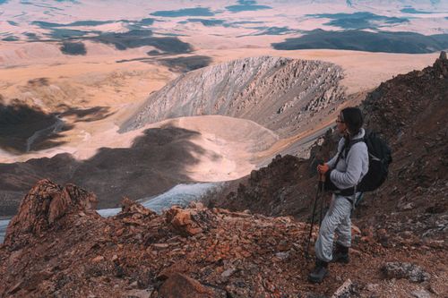 Флаги всех районов Тувы — на высшей точке Восточной Сибири