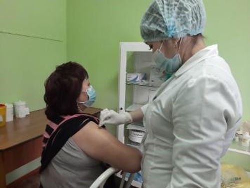 Тува по России на пятом месте по темпам вакцинации