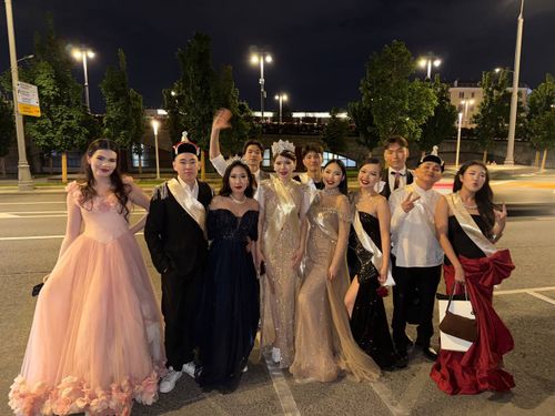 В Москве провели конкурс «Дангына и Тажы Москва 2025»