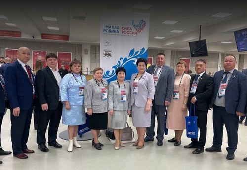 Более 200 заявок подано от Тувы на участие в премии «Служение»