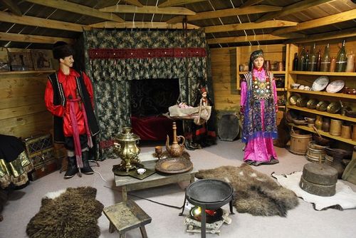 Вещи нояна стали экспонатами