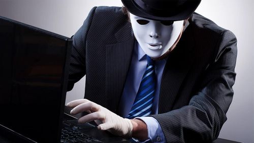 В Туве мошенники украли у пенсионера-инвалида более 100 тысяч рублей