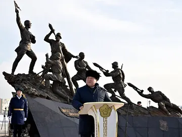 Братья Шумовы - символ