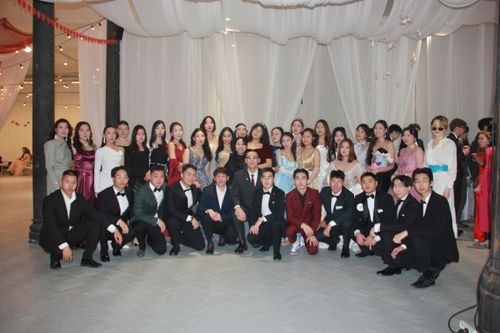 В Москве состоялся бал «Узор любви», объединивший студентов национальных республик