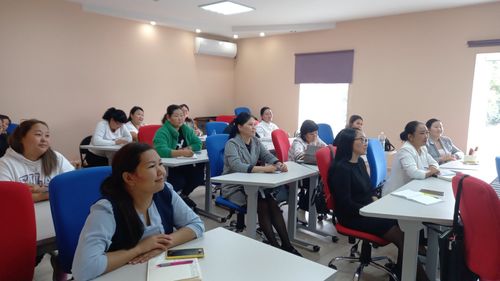 Советники директоров школ Тувы проходят трехдневный курс повышения квалификации