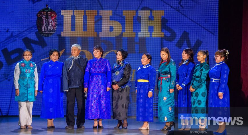 Газета «Шын» принимает поздравления с вековым юбилеем