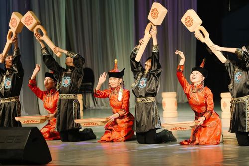 50-летний юбилей отмечает хореографическое отделение Кызылского колледжа искусств