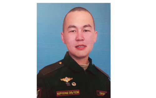 Маадырлар уттундурбас.