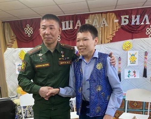 Россияның Маадыры уругларга аалдап четкен