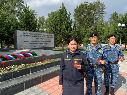 Судебные приставы Тувы почтили память погибших в годы Великой Отечественной войны