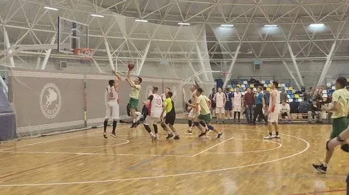 Судебные приставы Тувы - чемпионы как на службе, так и на баскетбольной площадке