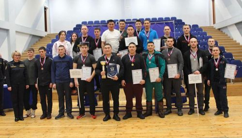 Команда Тувы завоевала первое место на чемпионате ФССП по комплексному единоборству