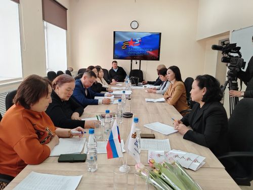 В Туве состоялась республиканская комиссия для предоставления средств соцконтракта матерям и женам участников СВО