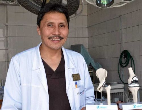 Врача, извлекшего пострадавшего из-под завалов «Туваасбеста», будут рекомендовать к награде