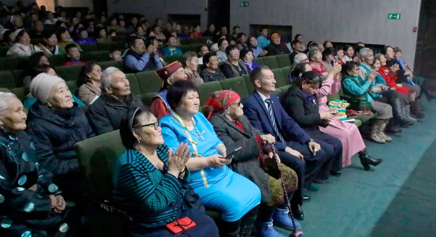 В городе Шагонар состоялось чествование матерей