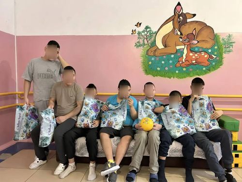 «Добрые сердца Тувы» подарили праздник воспитанникам Детского дома-интерната в Дерзиг-Аксы