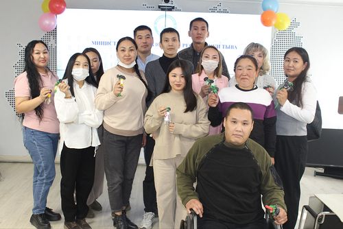 Он үш өскүс уруг чуртталга оран-савазының дүлгүүрлерин алган