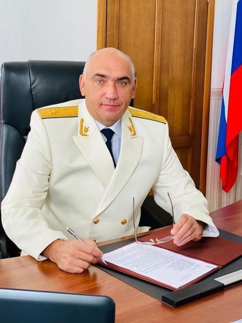 Александр Боровков освобожден от занимаемой должности прокурора Тувы в связи с выходом в отставку за выслугу лет