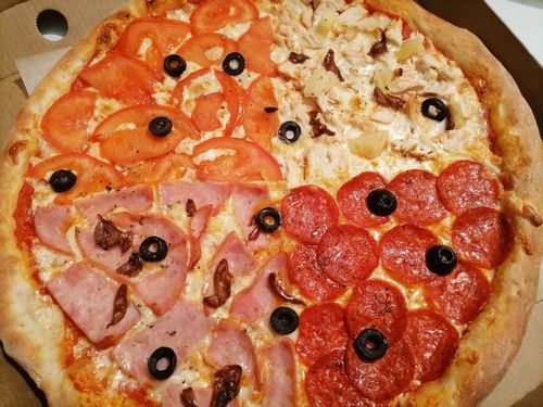 В Туве мошенники обманули женщин через фальшивую доставку пиццы и роллов