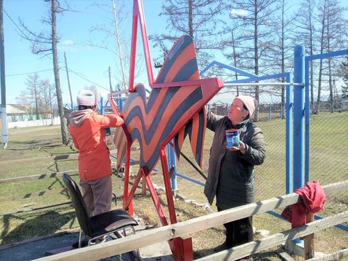 Байырлал уткуштур арыг-силиг болуул