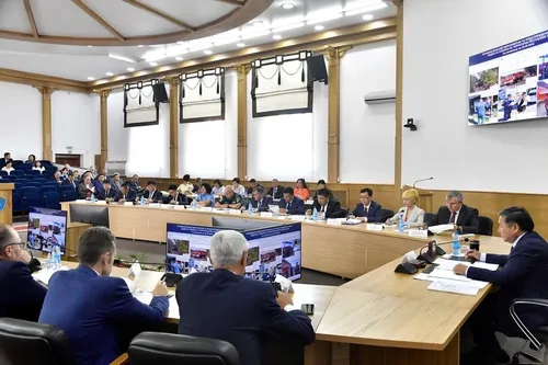 В правительстве Тувы обсудили ход подготовки к отопительному сезону