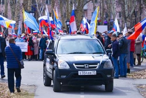 Тува поддержала Всероссийский автопробег «Za Мир! Труд! Май!» и «Zа мир без нацизма!»