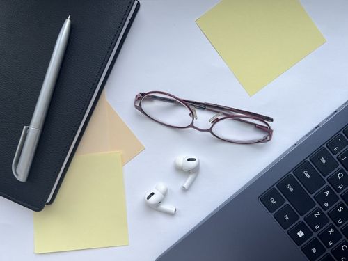 ТОП-3 АУДИОКУРСА АНГЛИЙСКОГО ЯЗЫКА ДЛЯ НАЧИНАЮЩИХ С НУЛЯ